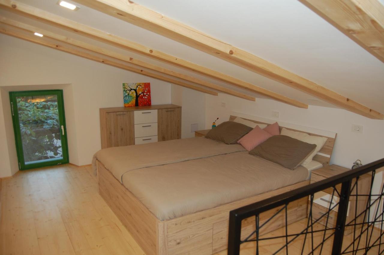 Apartma Hiska Dobravlje المظهر الخارجي الصورة